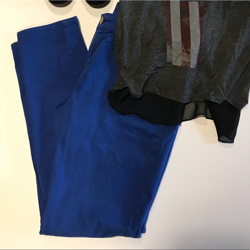 AMERICAN EAGLE JEANS!